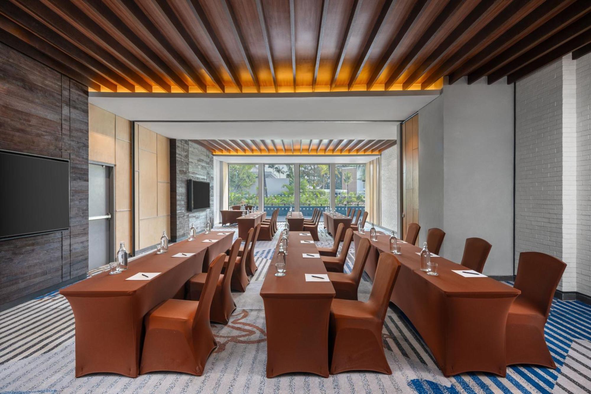 Four Points By Sheraton Bintan, Lagoi Bay Экстерьер фото