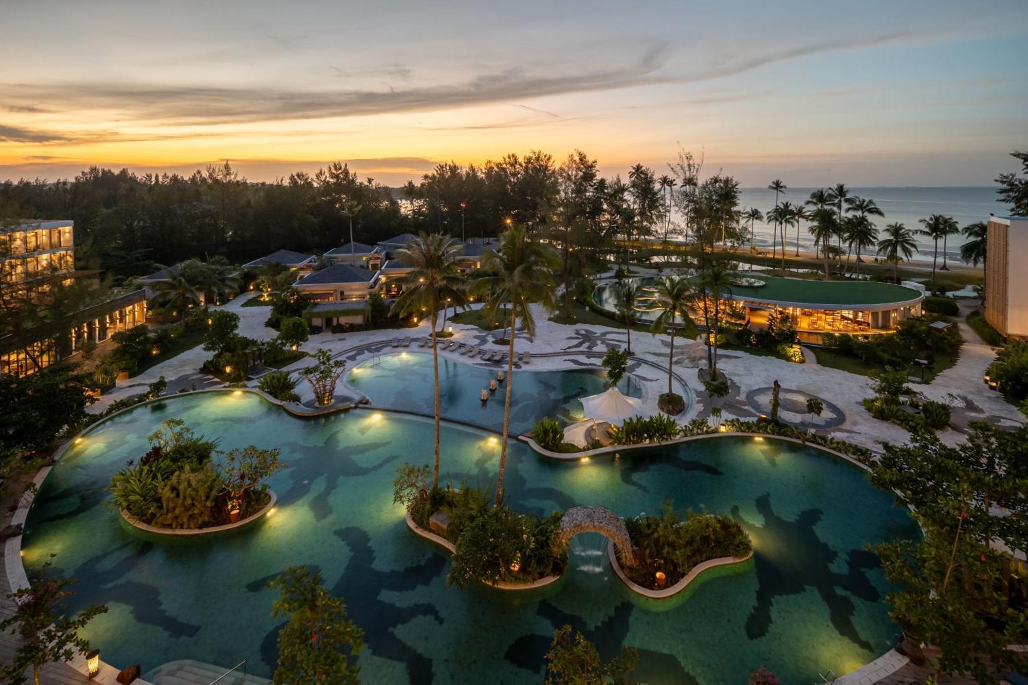 Four Points By Sheraton Bintan, Lagoi Bay Экстерьер фото