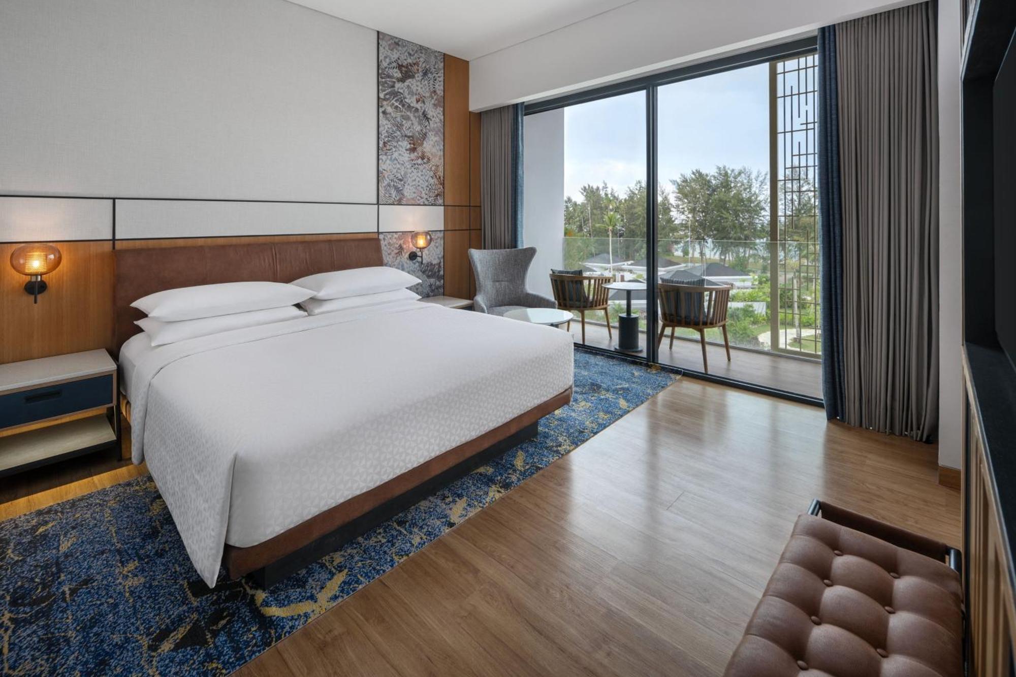 Four Points By Sheraton Bintan, Lagoi Bay Экстерьер фото